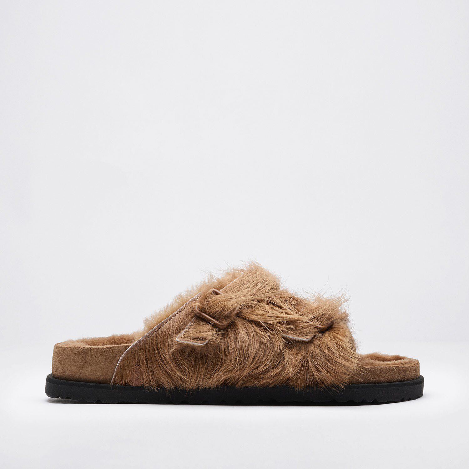 1774 Zürich Pony Shearling Fell